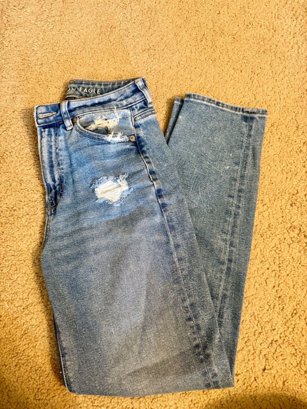 Distressed Light Blue High-Waist Jeans